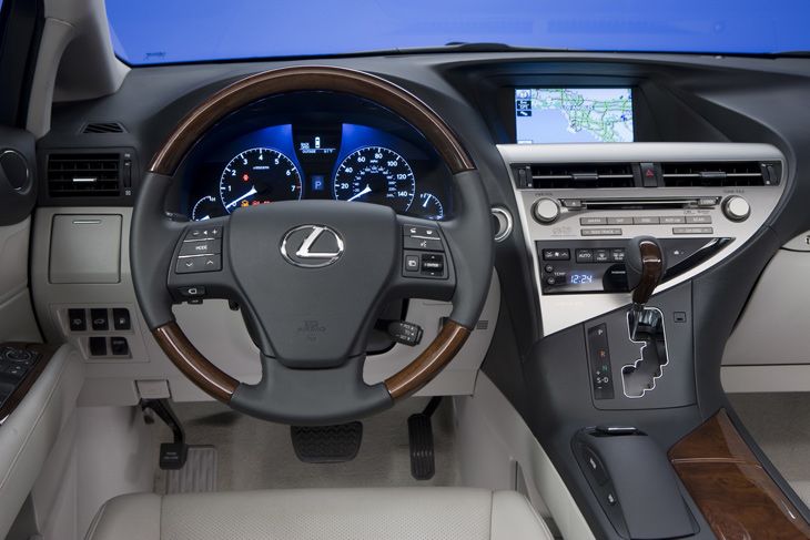 El interior de los nuevos RX de Lexus es muy atractivo.