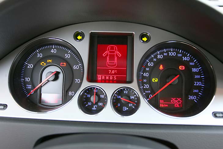 El cambio DSG ofrece un programa automático D y uno deportivo S. También tiene modo secuencial.