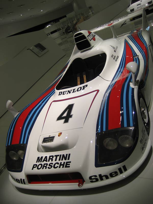 Tres victorias para el Porsche 936 en Le Mans, en 1976, 1977 y 1981. 540 CV para alcanzar los 360 km/h.