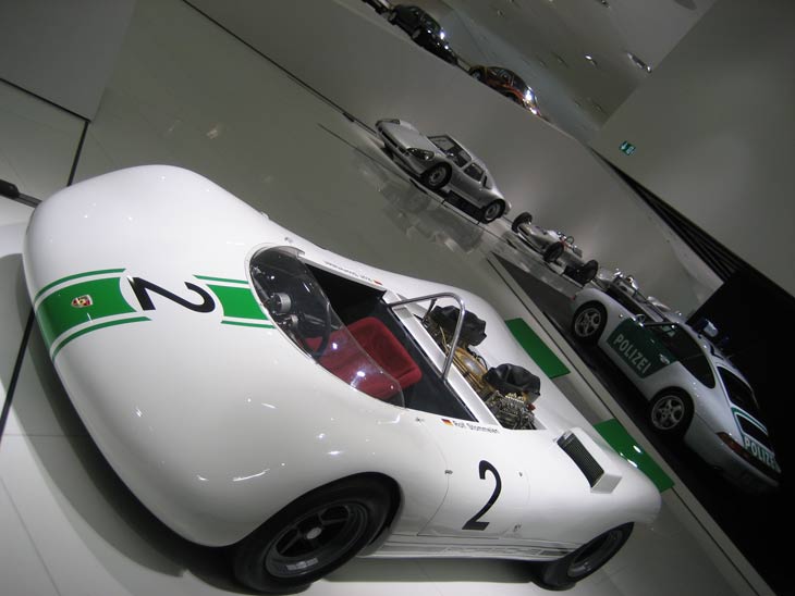 Ligereza al poder. Este 909 utilizado en carreras en cuesta pesaba sólo 384 kilos.