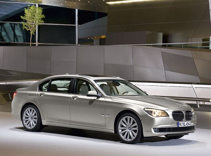 La oferta del BMW Serie 7 de batalla larga se completa con la llegada del nuevo 730Ld.