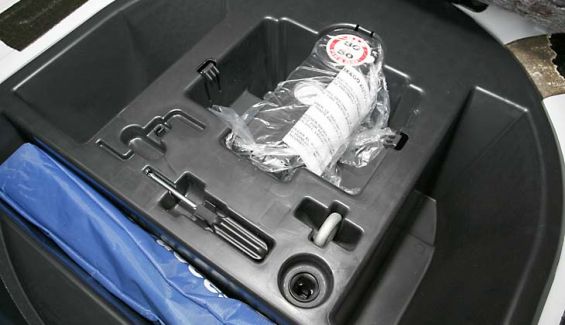 El kit antipinchazos en uno de los aspectos que menos nos convence del Fiat Grande Punto 1.4 TJet Sport.