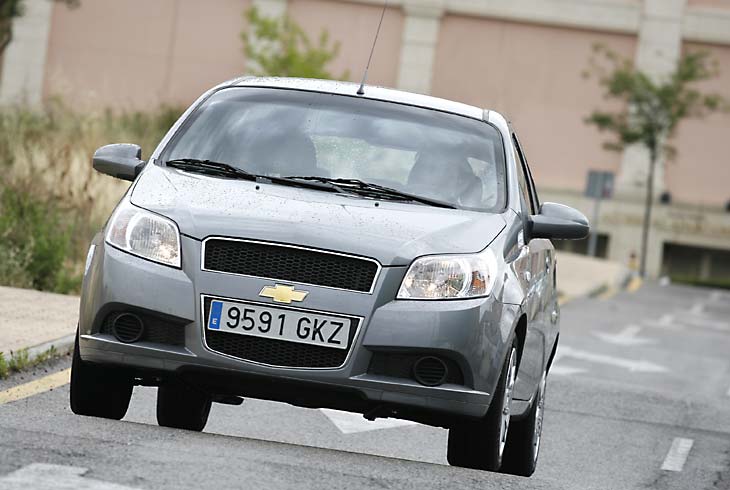 Chevrolet Aveo 1.2 GLP, un utilitario cuyo precio es su principal atractivo