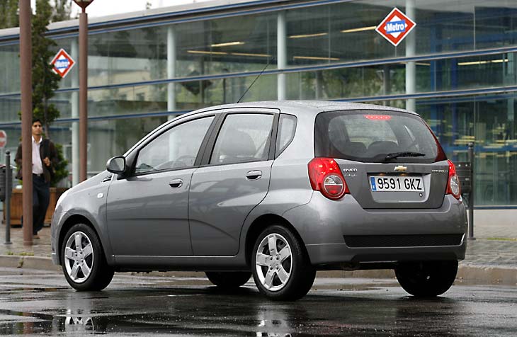 Chevrolet Aveo 1.2 GLP, sus cinco puertas le otorgan gran versatilidad
