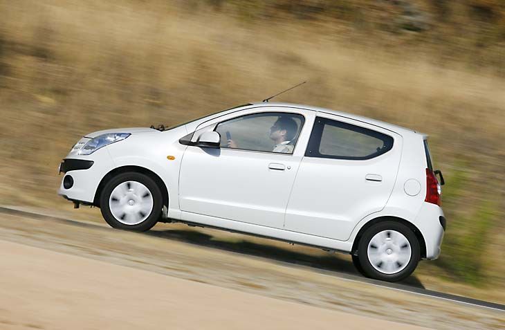 Nissan Pixo 1.0 automático