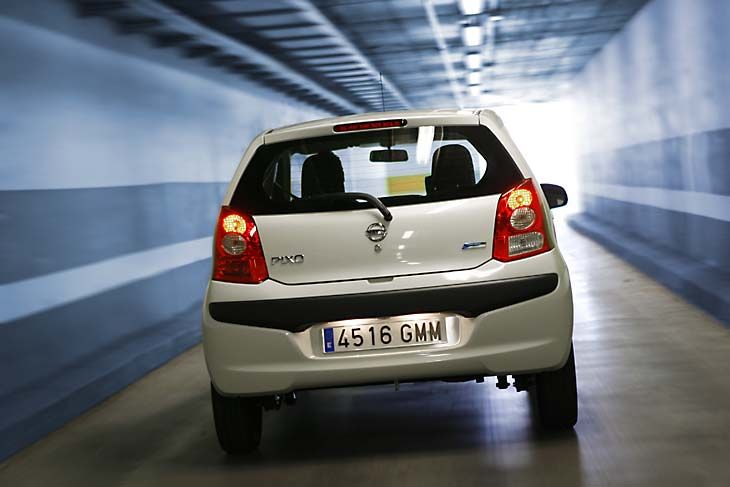 Nissan Pixo 1.0 automático