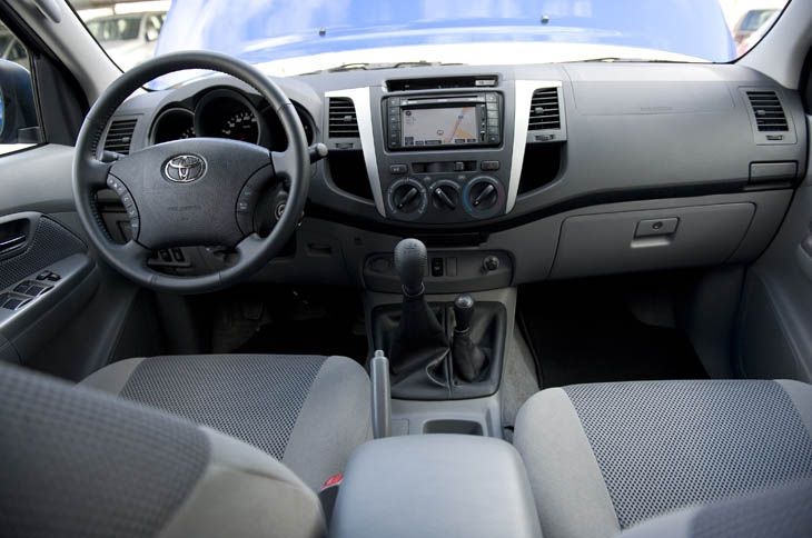 Toyota Hilux 2010: más potente, idéntico consumo.