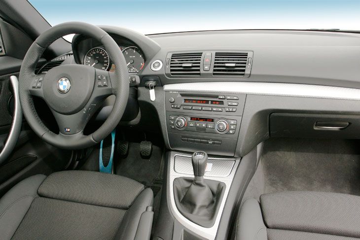 BMW 116d vs Volkswagen Golf 1.6 TDI