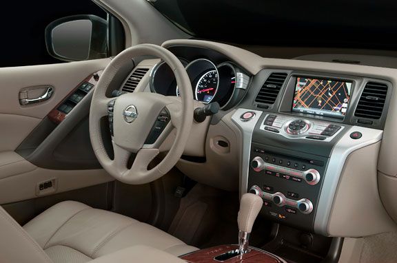 Nissan Murano 2011.