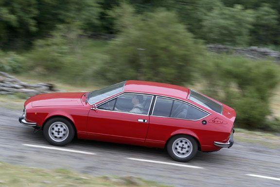 Alfa Romeo Alfetta GTV