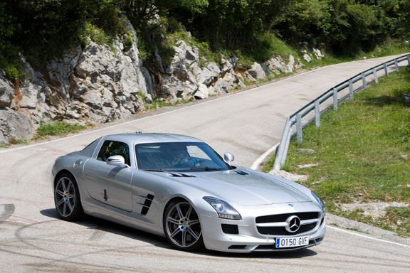 Mercedes SLS AMG