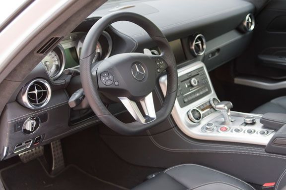 Mercedes SLS AMG