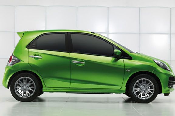 Honda BRIO.