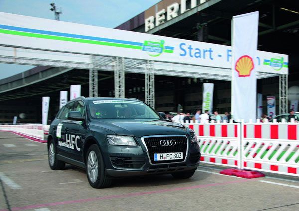 Audi Q5 Hybrid Fuel Cell
