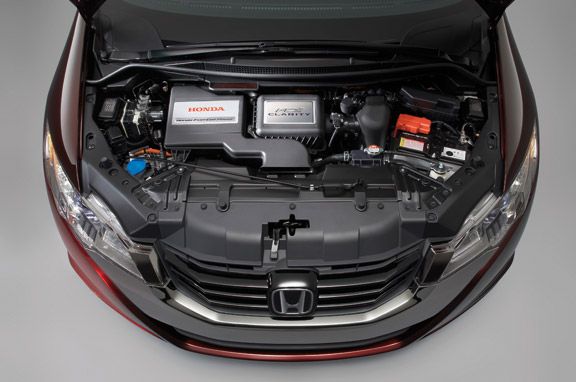Honda FCX Clarity, hidrógeno y electricidad.