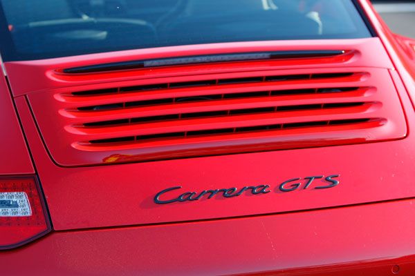 Porsche 911 GTS