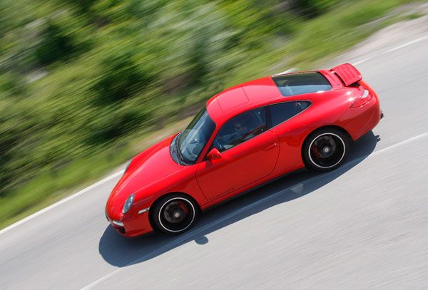 Porsche 911 GTS