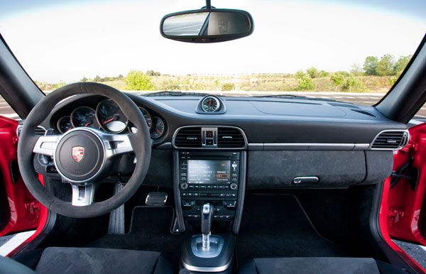 Porsche 911 GTS