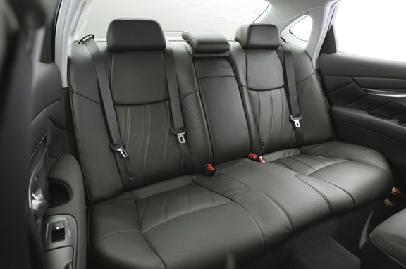 Probamos el Infiniti M35h Hybrid.