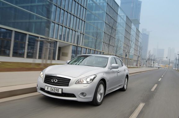 Probamos el Infiniti M35h Hybrid.