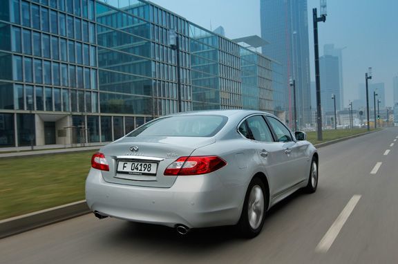 Probamos el Infiniti M35h Hybrid.