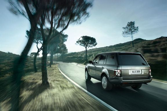 Land Rover realiza cambios en el Range Rover 2012.