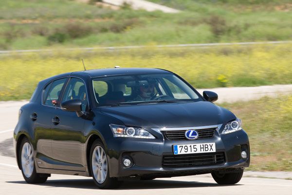 Lexus CT 200h Audi A3 Sportback 1.6 TDI
