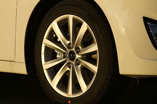 Hyundai i40 sedán