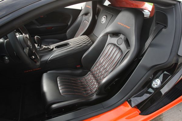 Bugatti Veyron 16.4 Super Sport World Record Edition