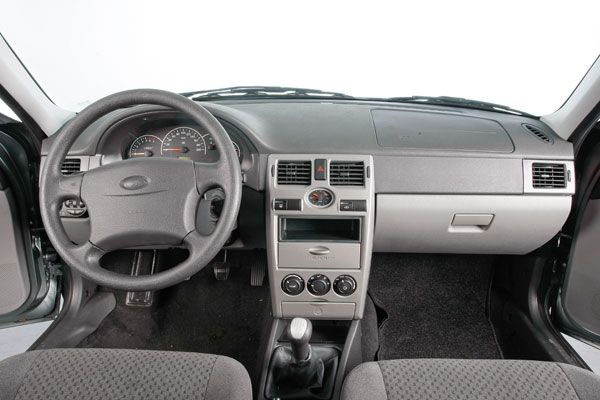 Lada Priora Station Wagon Luxe