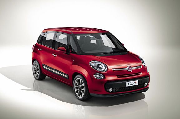 Nuevo Fiat 500 Largo en Ginebra 2012.