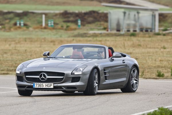 Merbag Sls Mercedes SLS AMG Roadster contacto