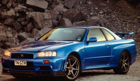 Los mejores deportivos japoneses clásicos: Nissan Skyline GT-R.