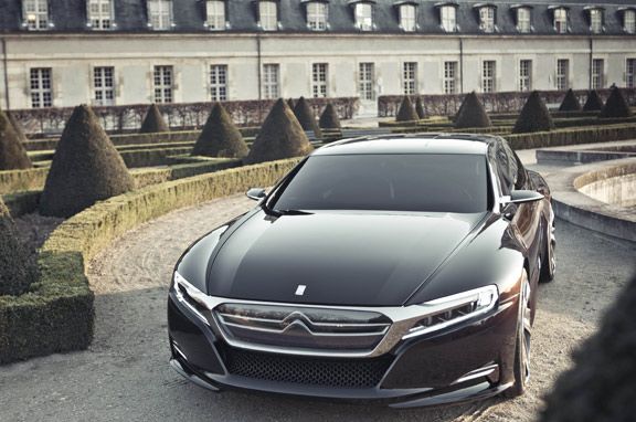 Citroën DS9, un híbrido de 299 CV y 1,7 l/100 km.