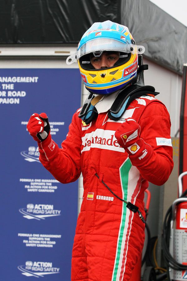 Segunda 'pole' consecutiva de Fernando Alonso sobre la lluvia