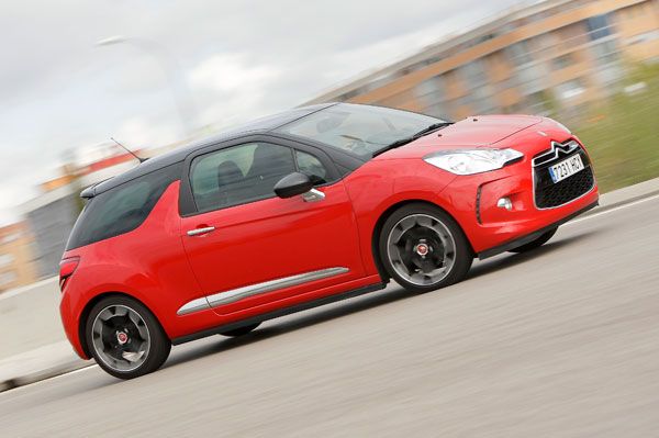 Audi A1 vs Citroën DS3 y Honda CR-Z