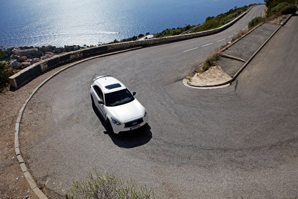 Infiniti FX Vettel Edition