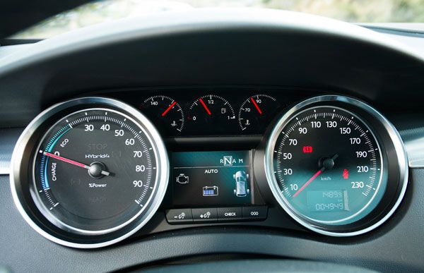 Audi A4 Allroad vs Peugeot 508 RXH