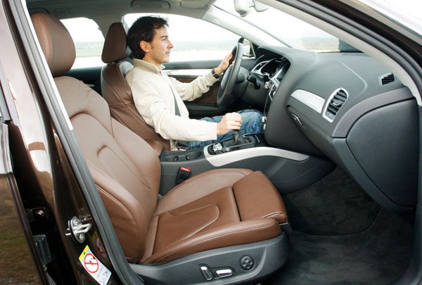 Audi A4 Allroad vs Peugeot 508 RXH