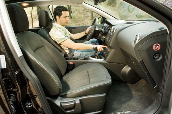 Citroën C4 Aircross 1.8 HDi 2WD vs Nissan Qashqai 1.6 dCi 4x2