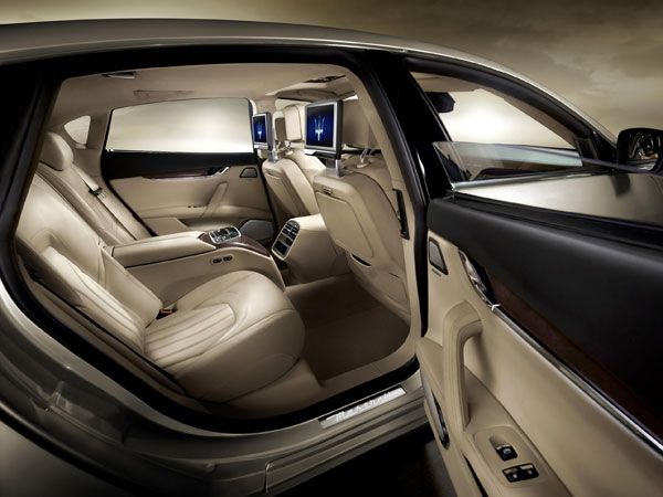 Maserati Quattroporte 2013