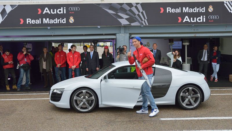 Batalla Real Madrid VS FC Barcelona, por los Audi