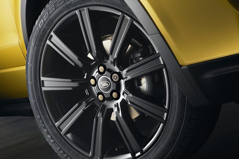 Range Rover Evoque ‘Sicilian Yellow’