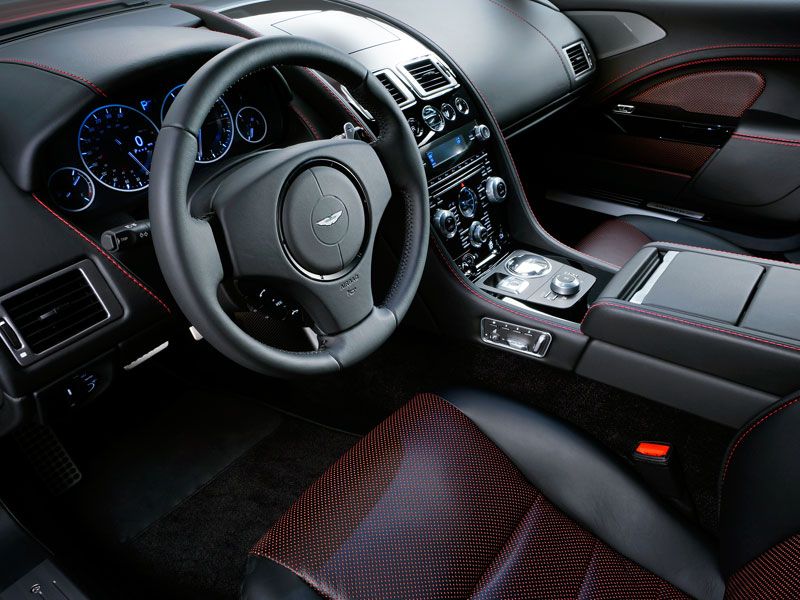 Aston Martin Rapid S