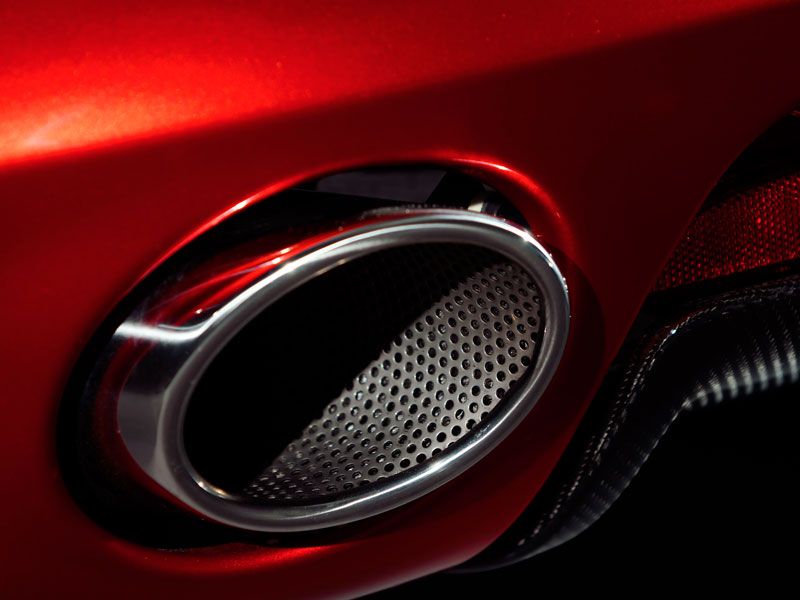 Aston Martin Rapid S
