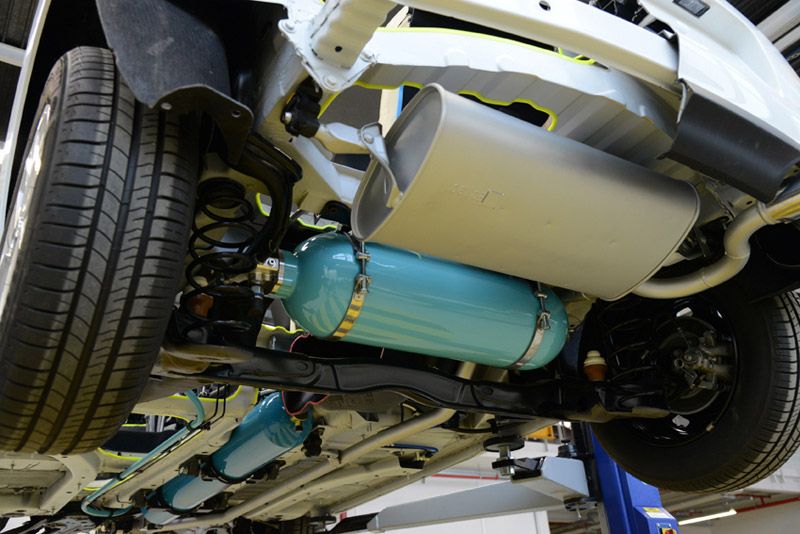 Híbrido con motor de aire de Peugeot y Citroën