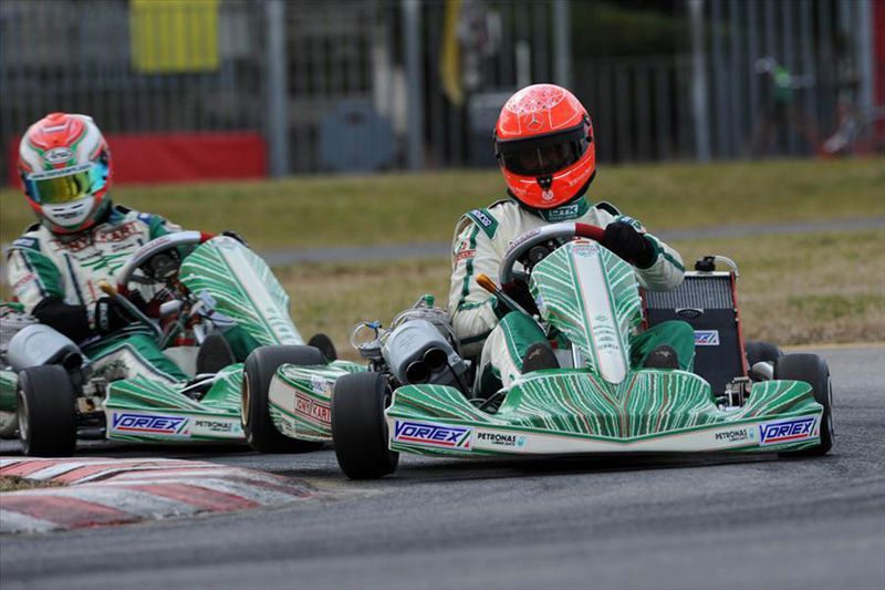 Michael Schumacher correrá en karts