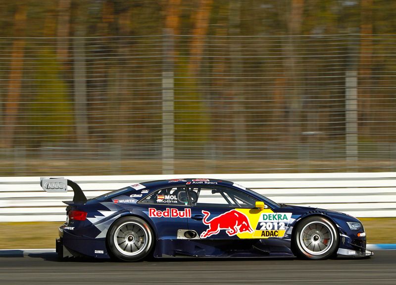 Miguel Molina seguirá en el DTM