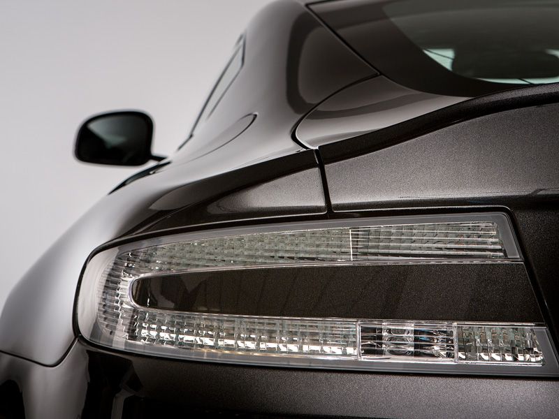 Aston Martin Vantage SP10