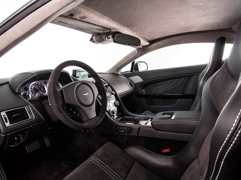 Aston Martin Vantage SP10